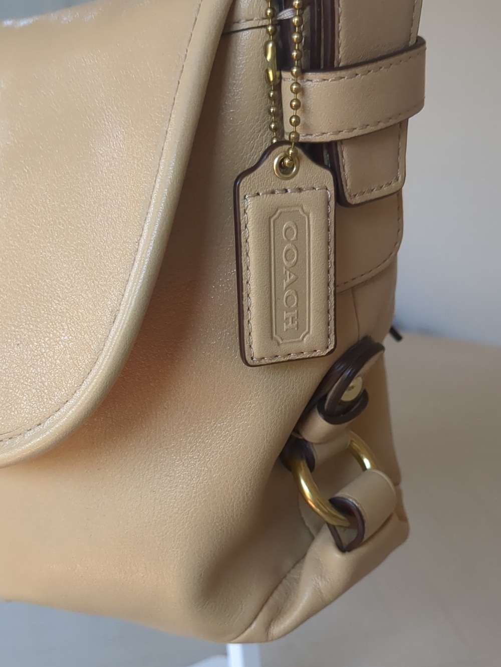 Coach Z23987 leather flap crossbody/shoulder bag - Picture 3 of 13